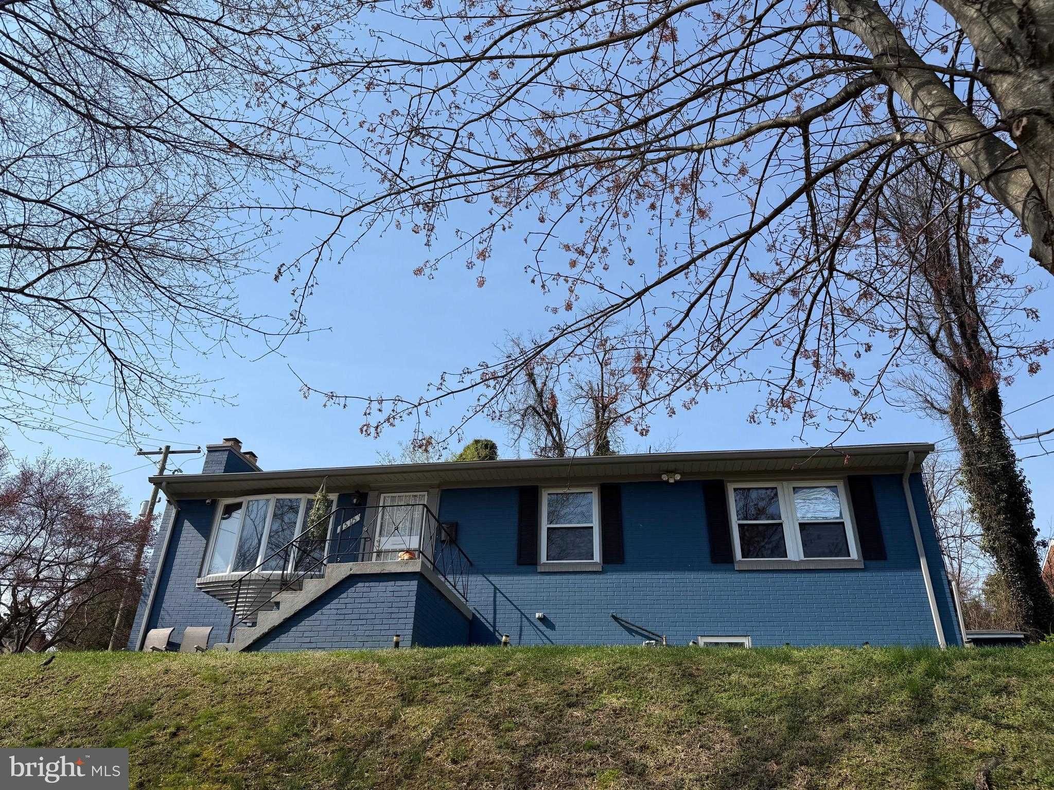 3515 27th Ave photo 9