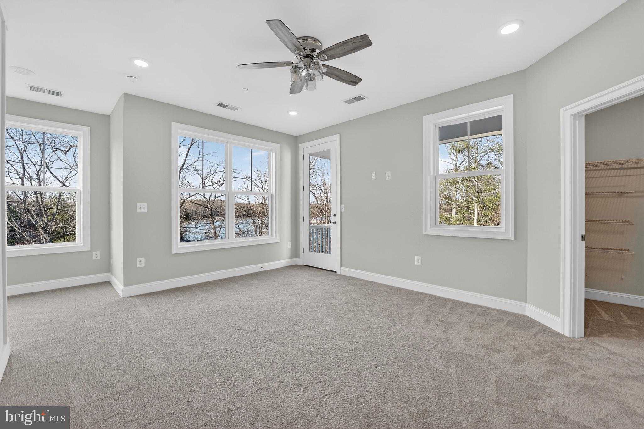 610 Echo Cove Dr photo 23