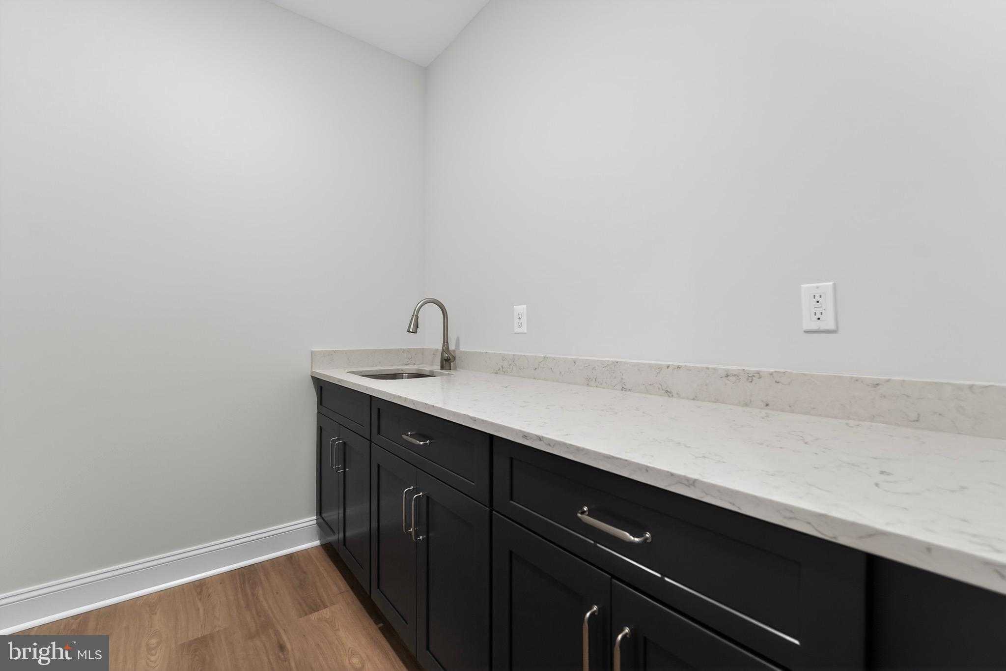 610 Echo Cove Dr photo 42