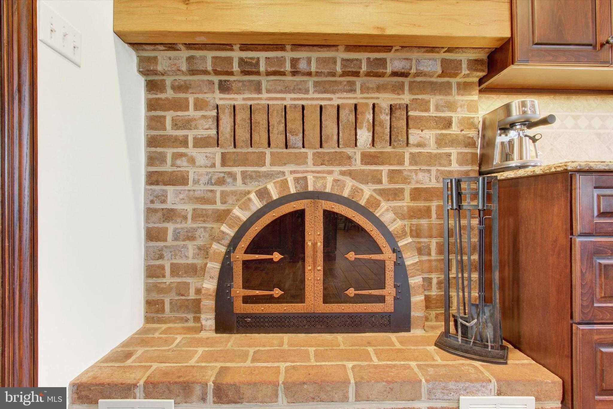 426 N 3rd St photo 15