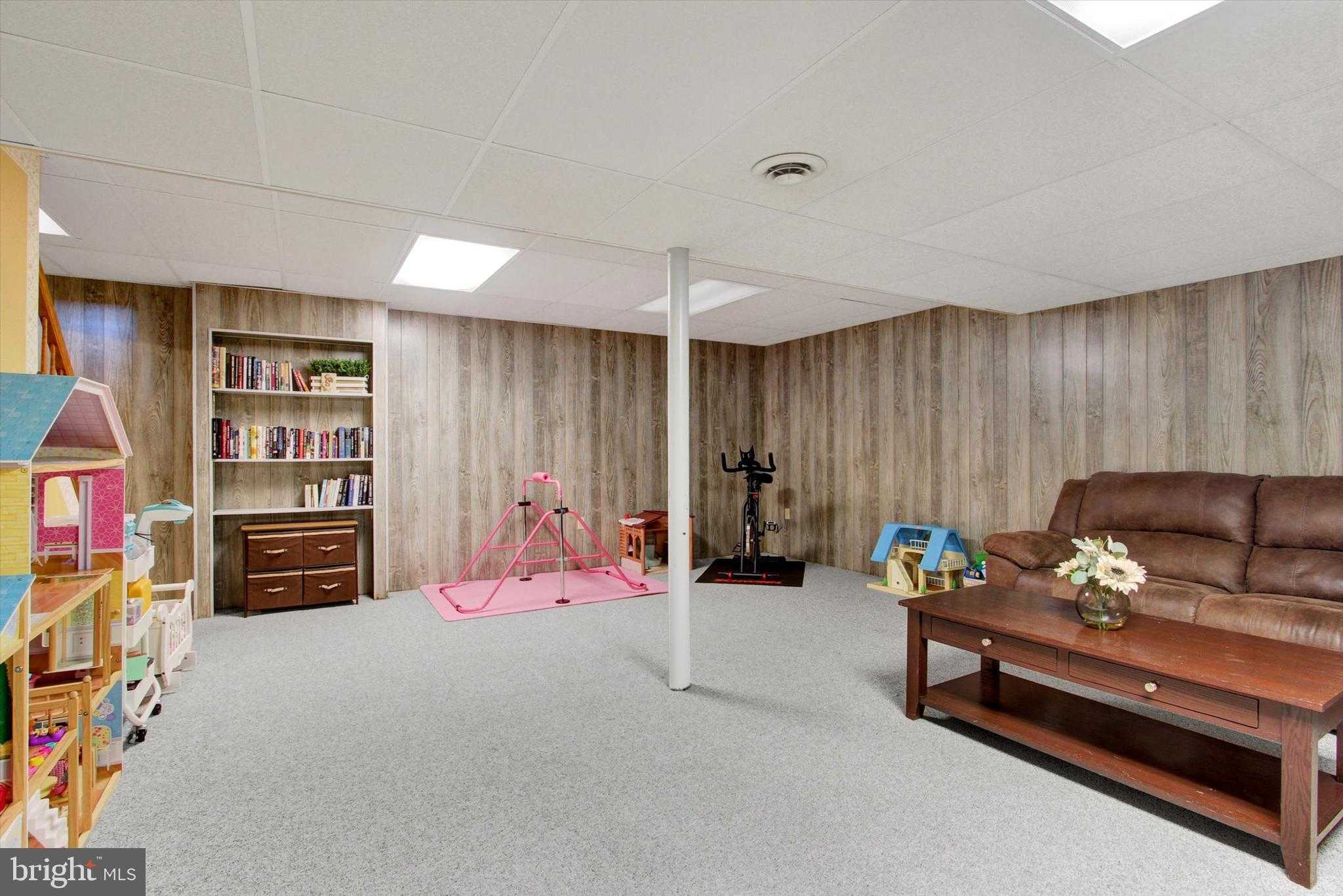 426 N 3rd St photo 34