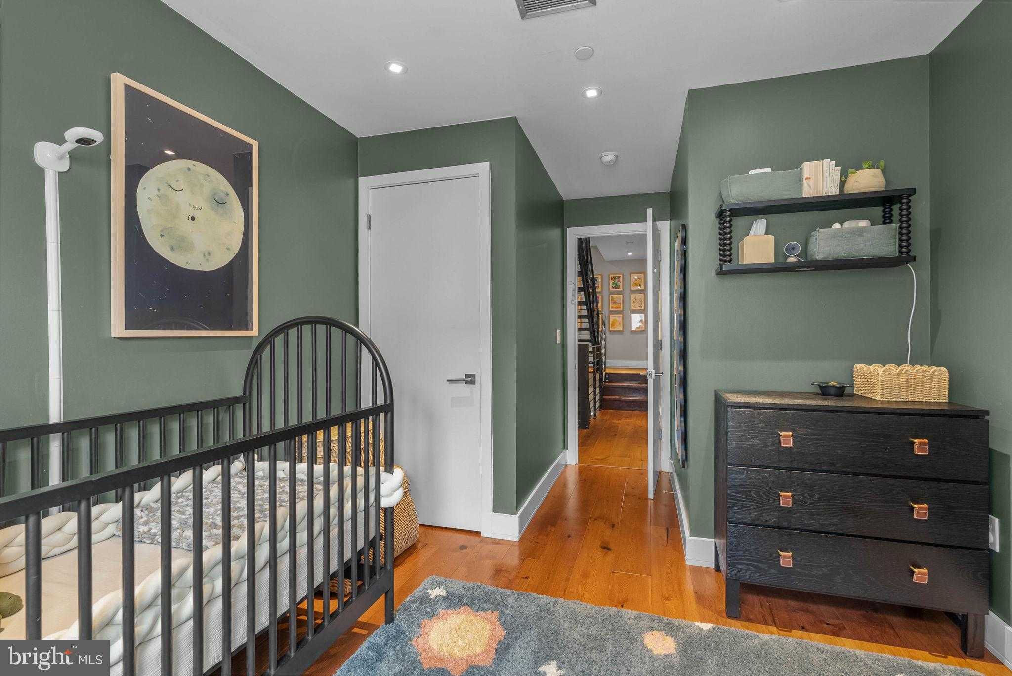 308 N 2nd St photo 44