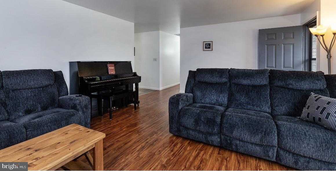 6331 Old Carlisle Rd photo 8