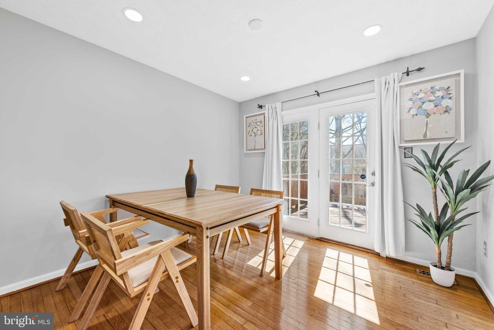 5648 April Journey # 51 photo 7