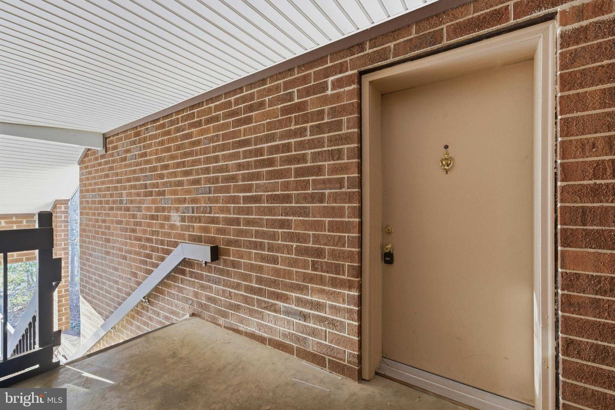 23242 Rosewood CT Apt 1069 photo 3