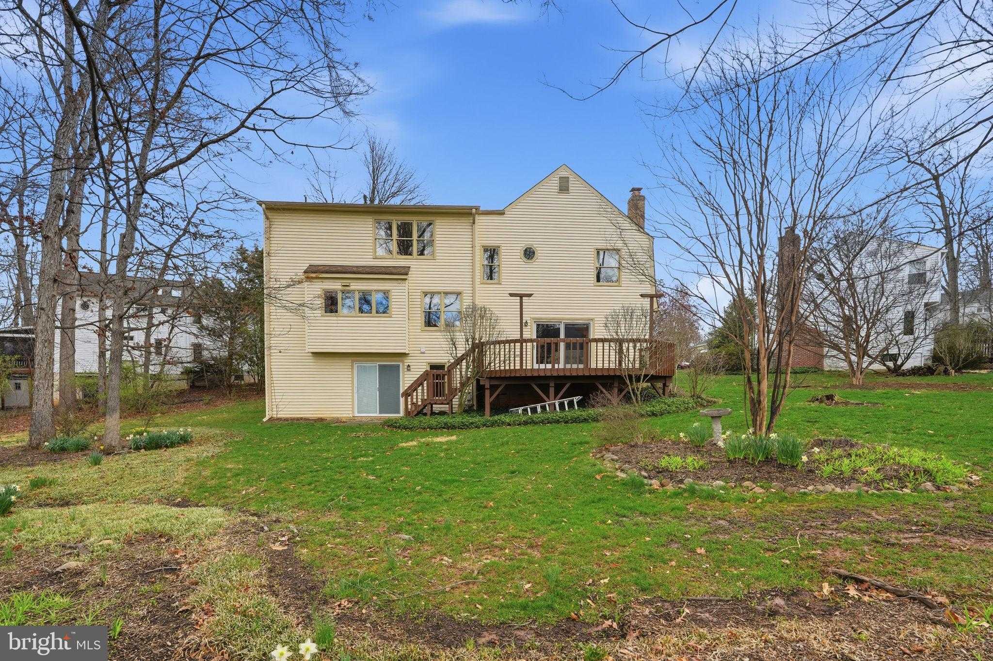 7 Wickham CT photo 40