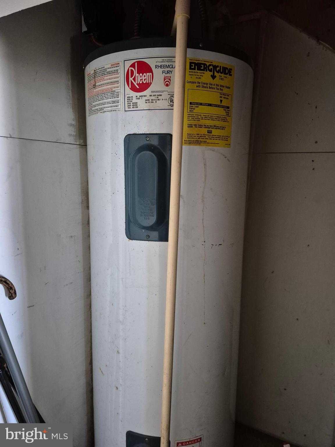 818 Center St photo 10