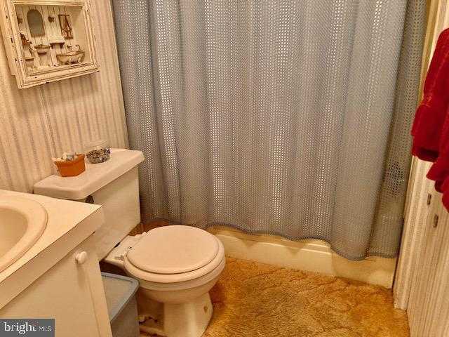 1956 Echo Valley Rd photo 17