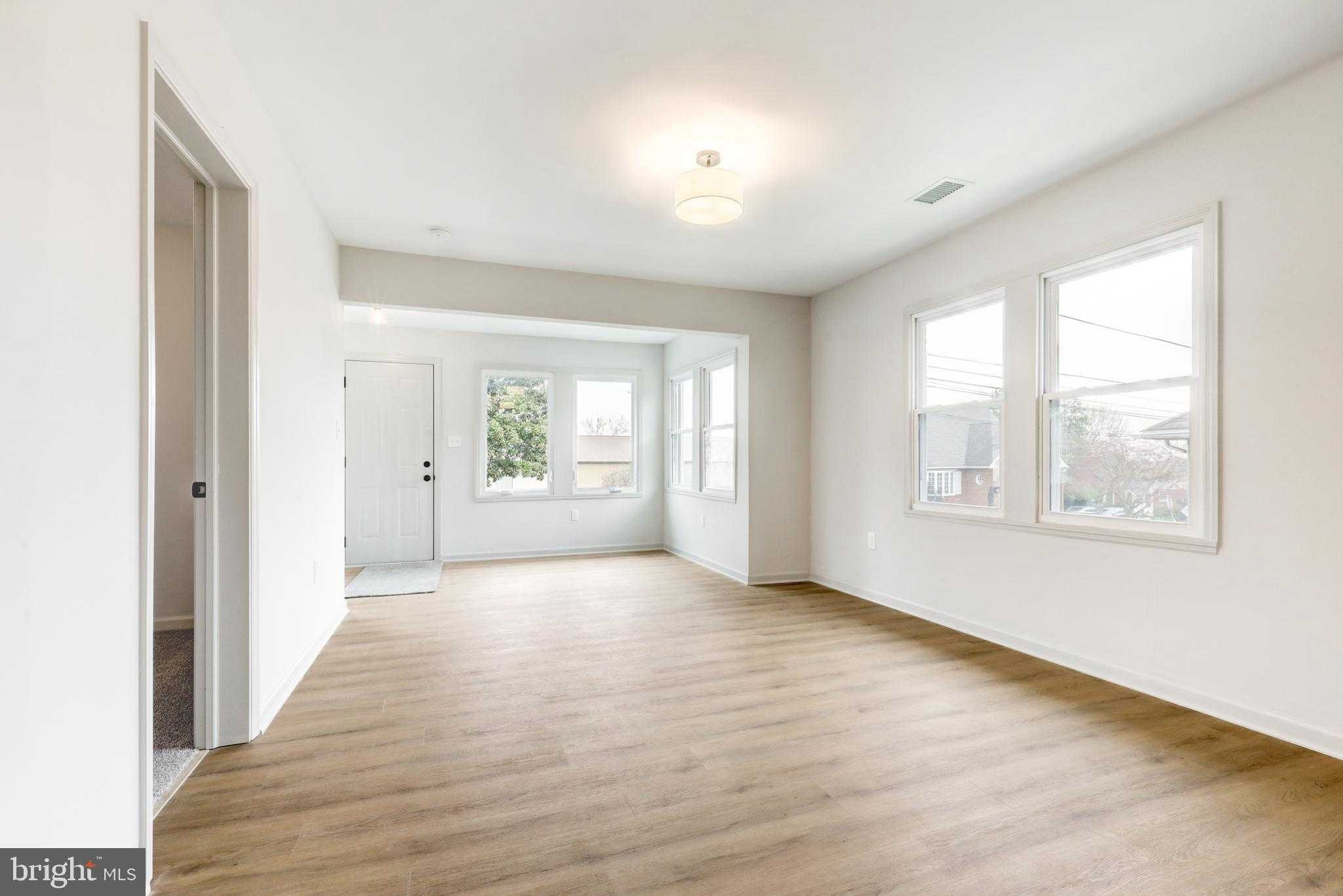 632 Greenhill Rd photo 5