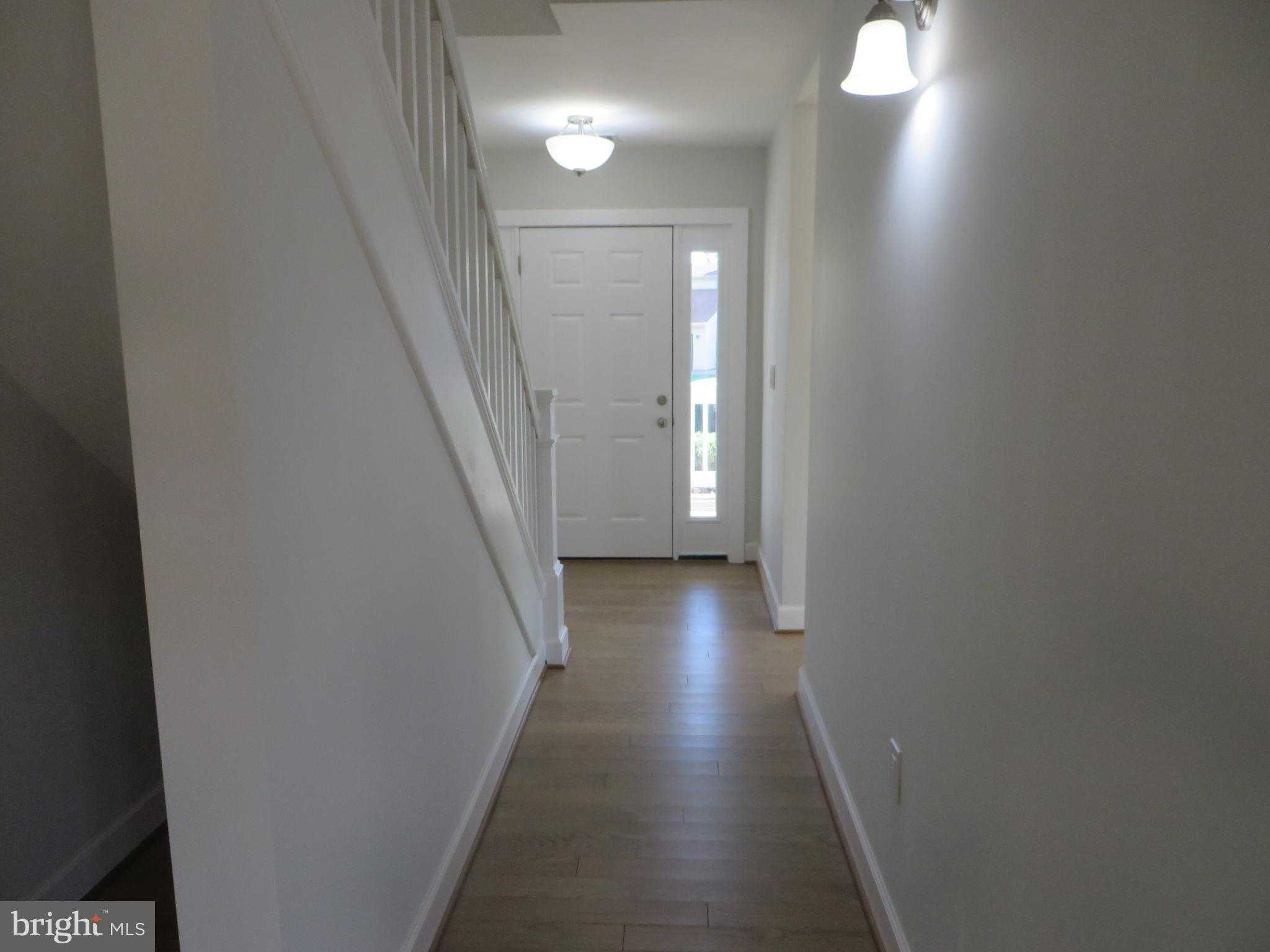 3010 Steven Martin Dr photo 27