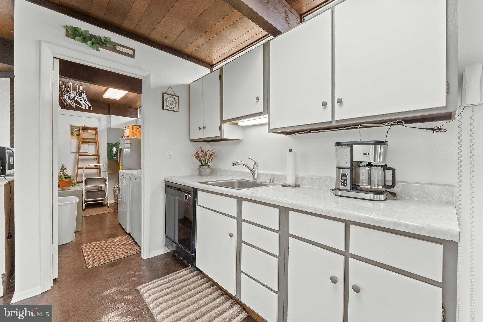 7202 Danny Ln photo 14