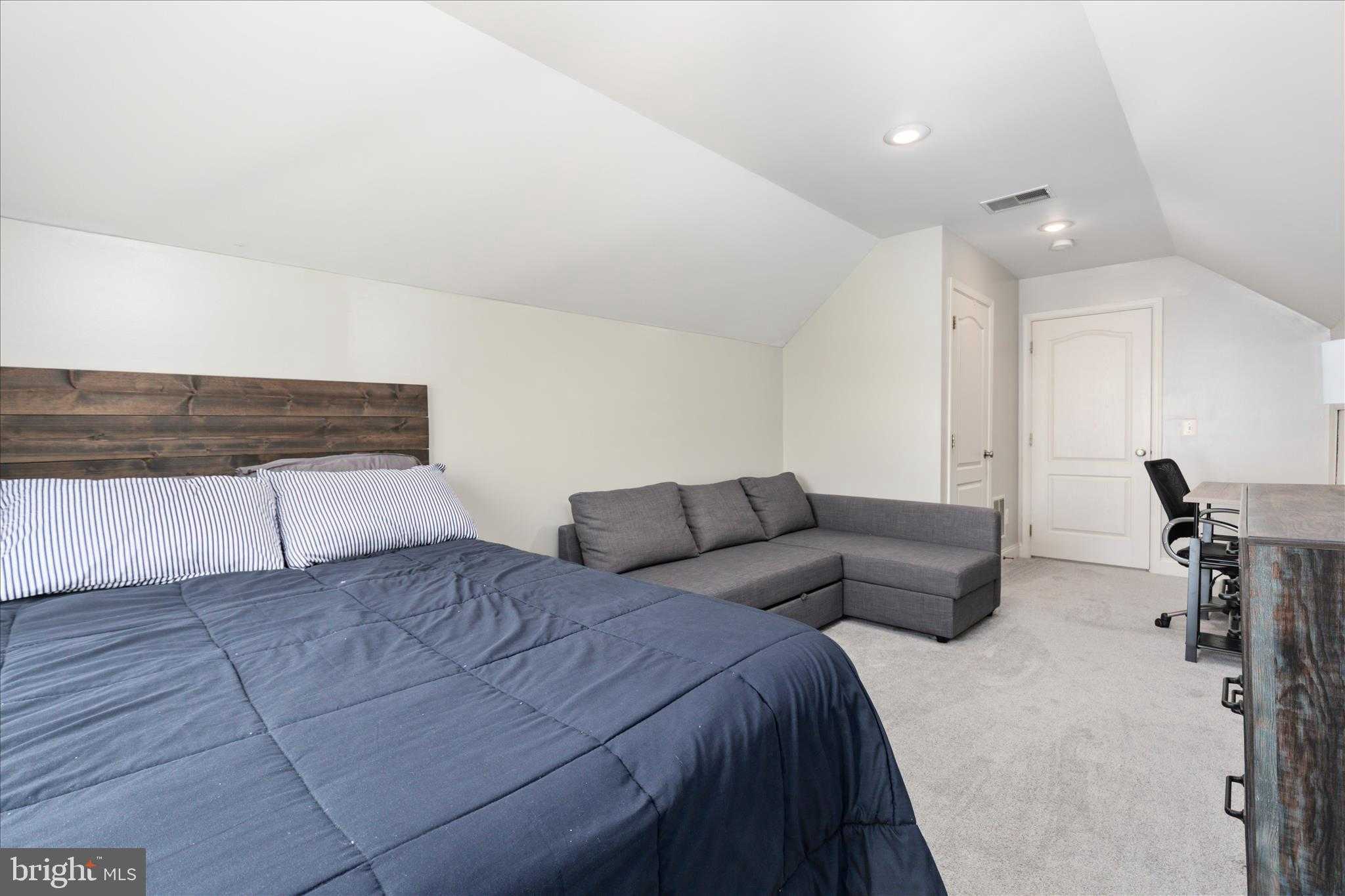 5624 Tournament Dr photo 39