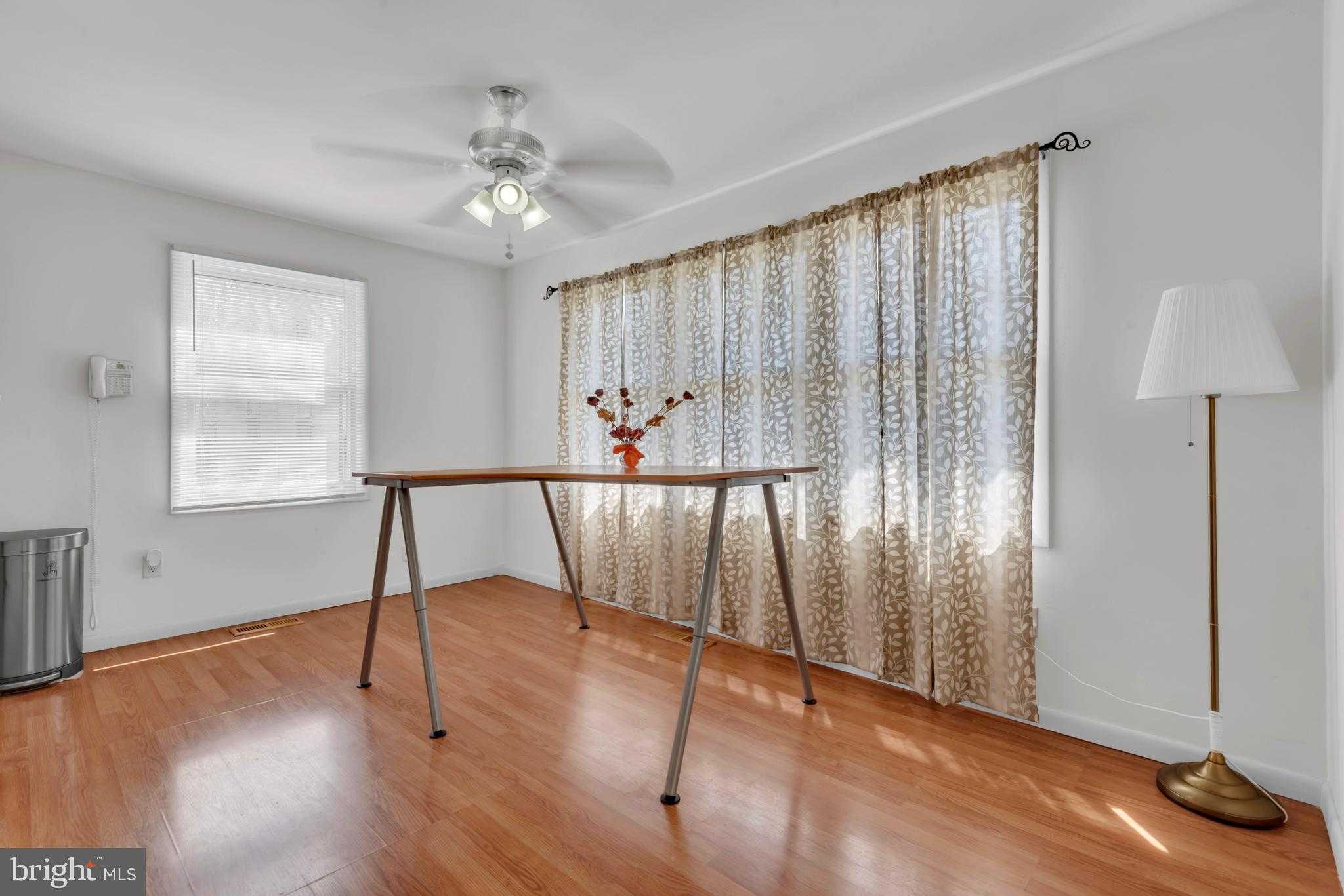 2012 Frontier CT photo 5