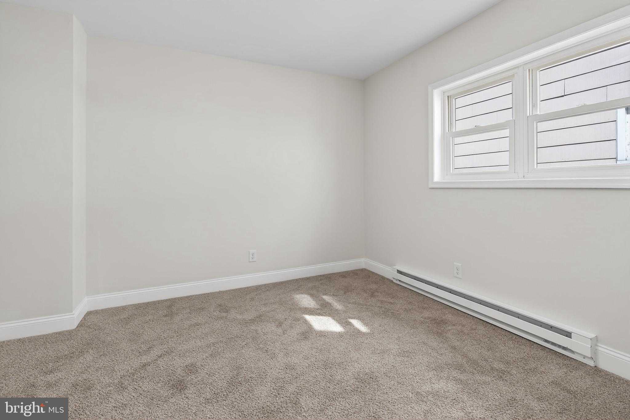 40 W Garibaldi Ave photo 11