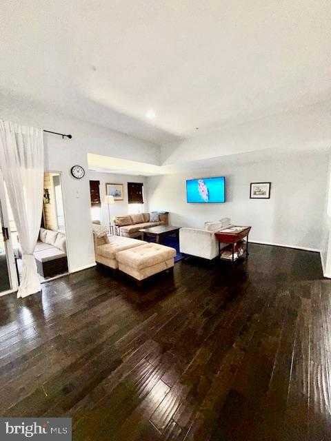 30 Hearthstone CT Apt J photo 31