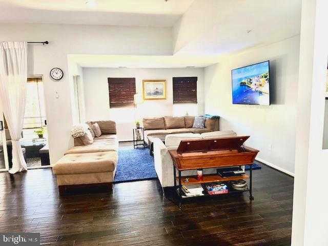 30 Hearthstone CT Apt J photo 33