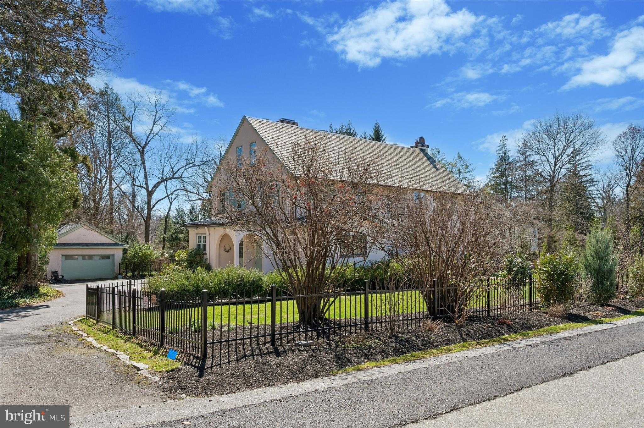 490 Bancroft Rd photo 35