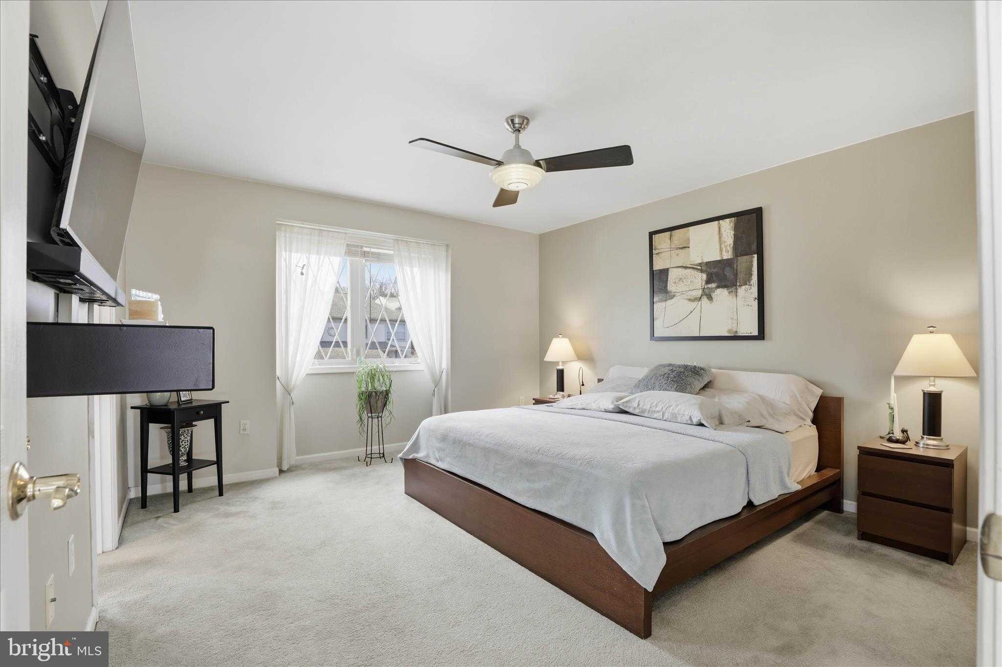 60 Talon Dr photo 31