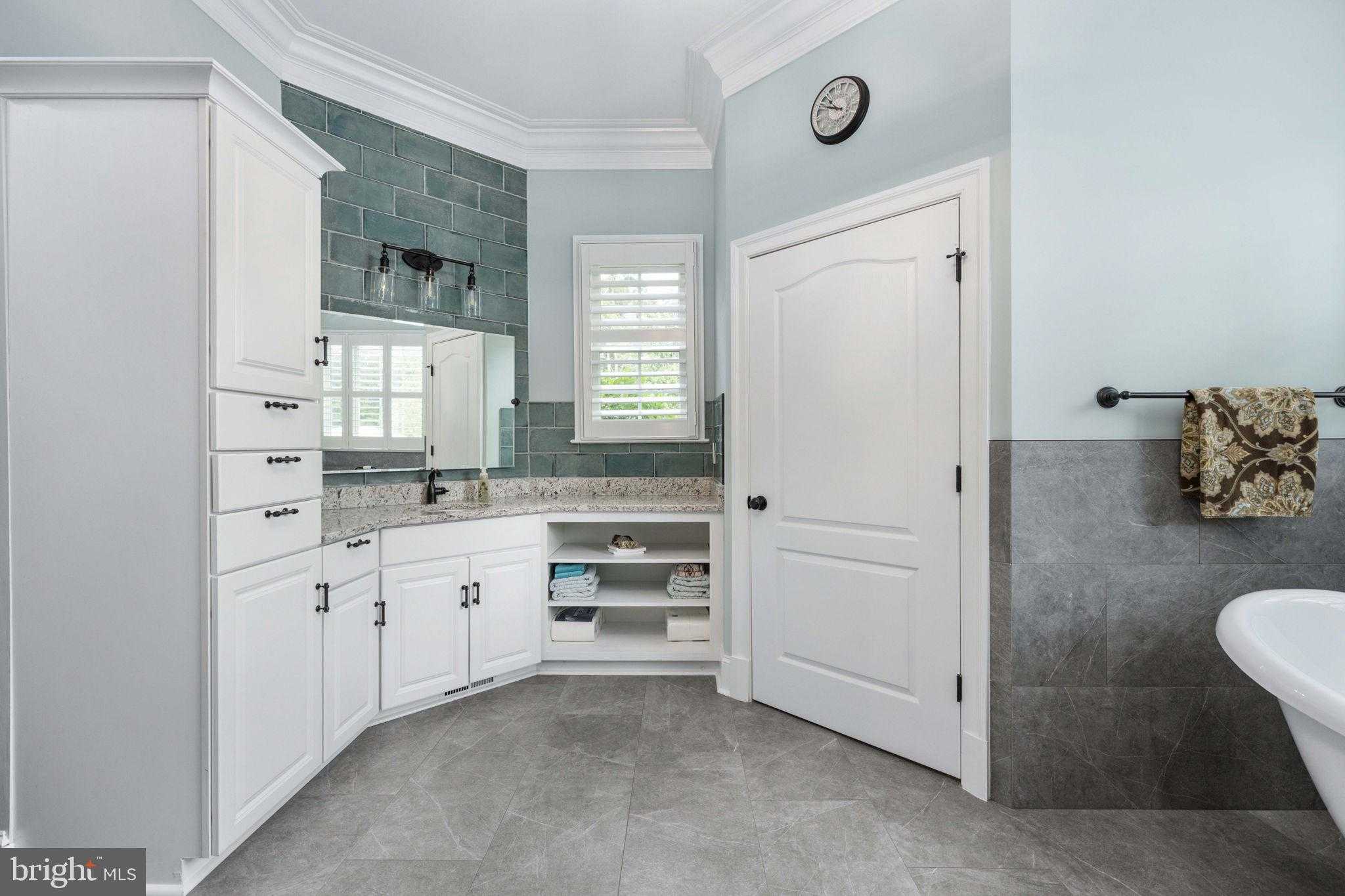 11004 Sheridan Dr photo 32