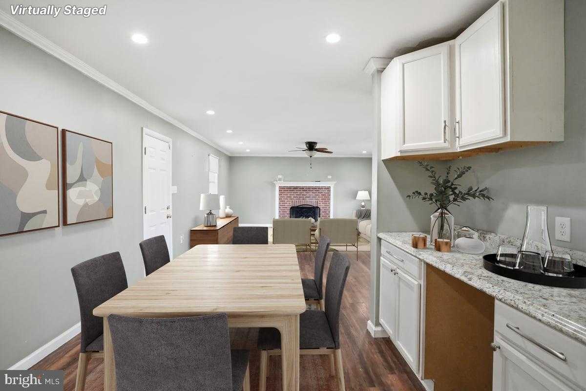 540 Eagle Pl photo 14