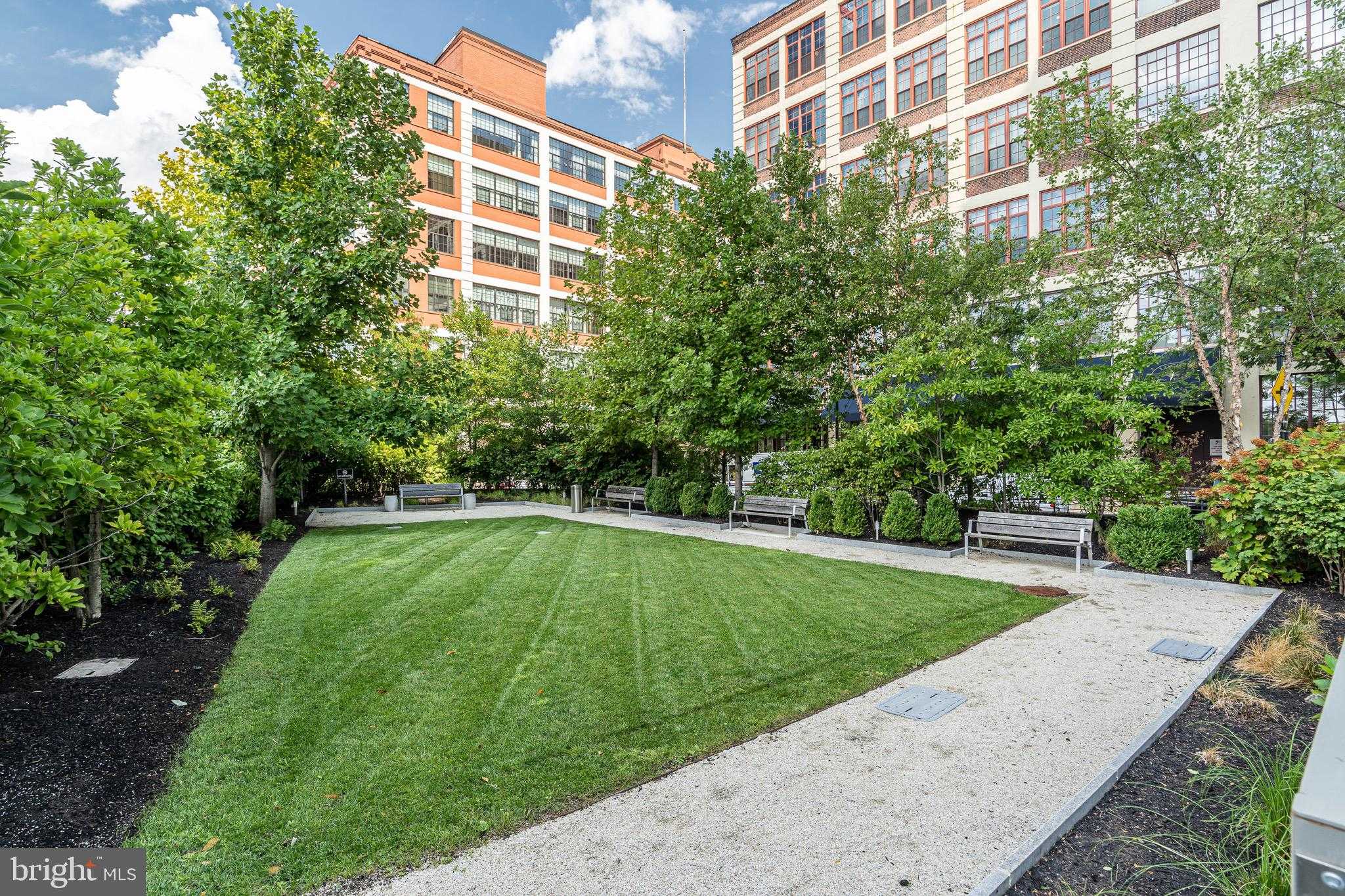 210 S 25th St Unit 905 photo 31