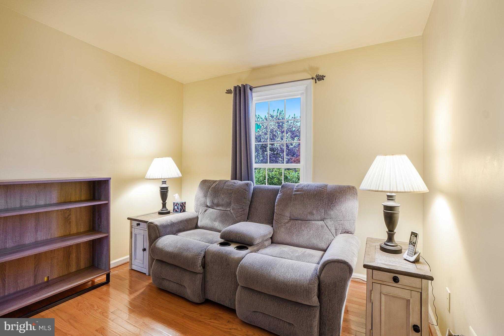 19603 Seymour CT photo 33