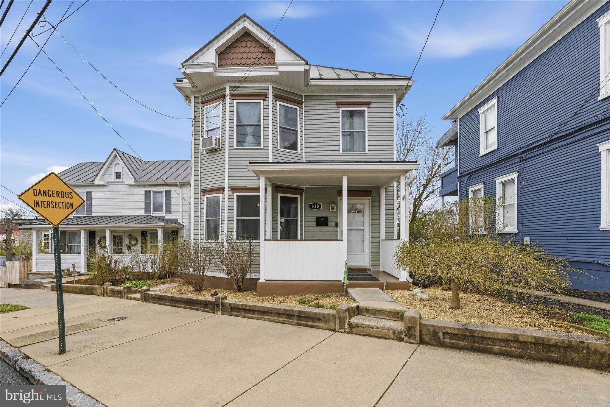 610 Faulkner Ave photo 3