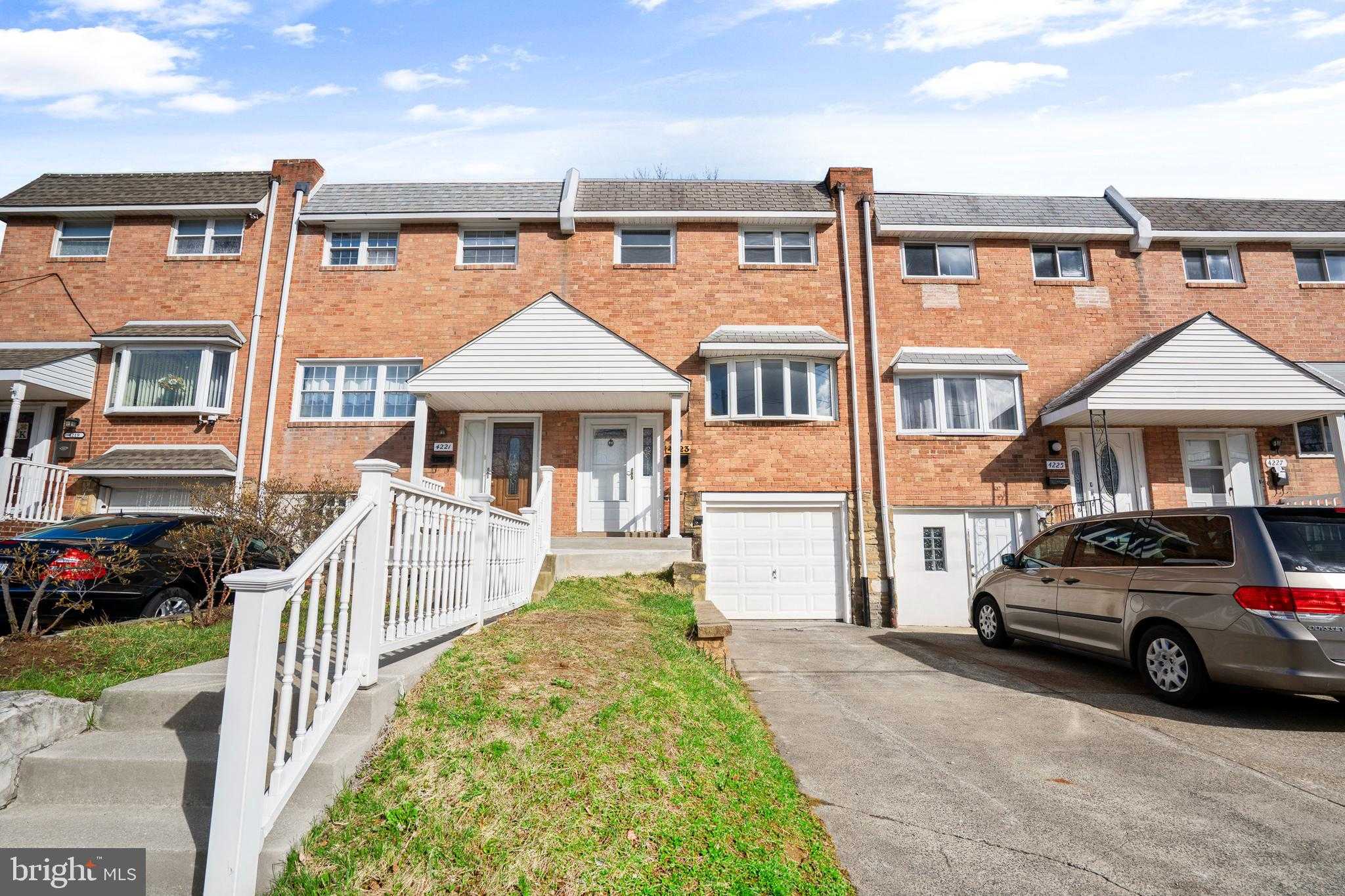 4223 Greenmount Rd photo 5