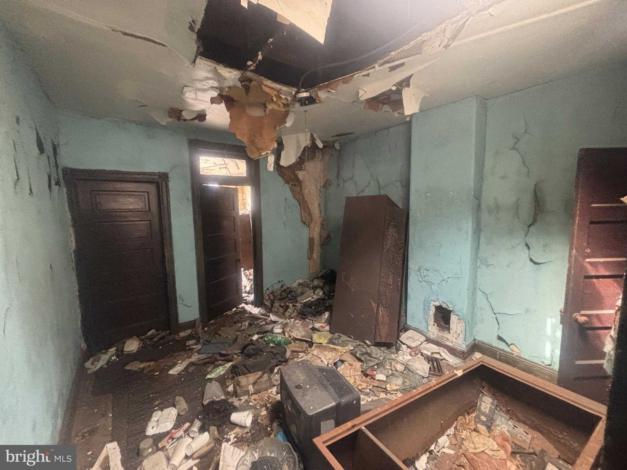 538 N Brice St photo 7