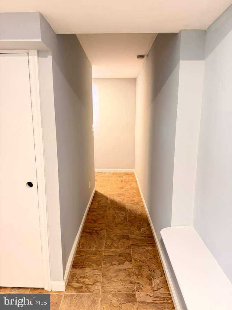 6750 Railway Ave photo 42