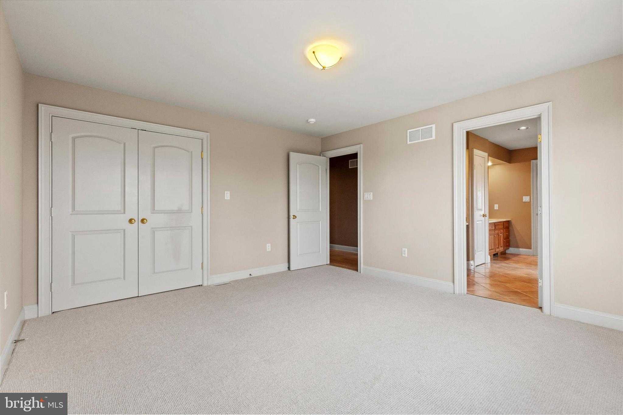 52 Violets Path photo 58