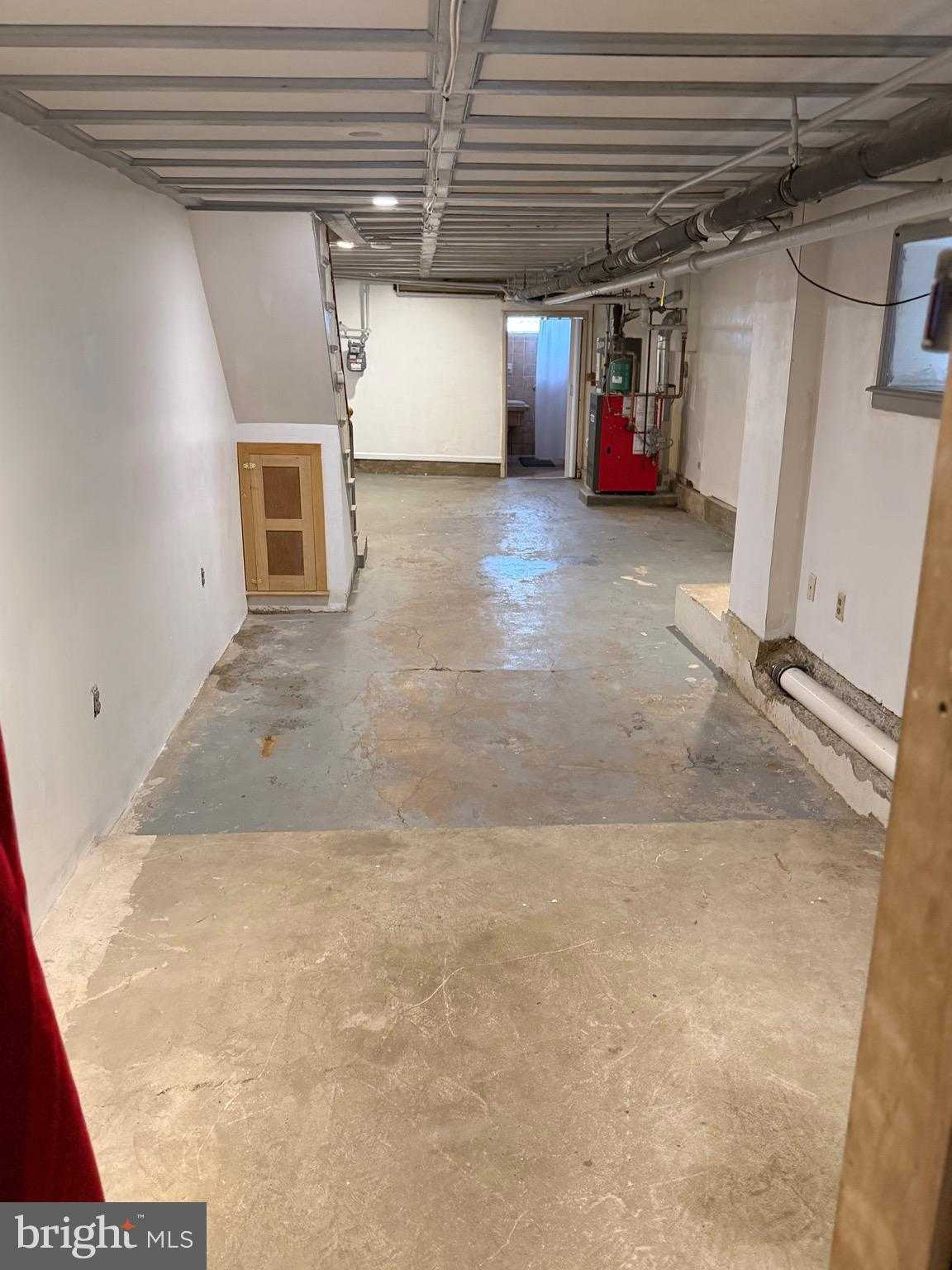 730 W Erie Ave photo 17