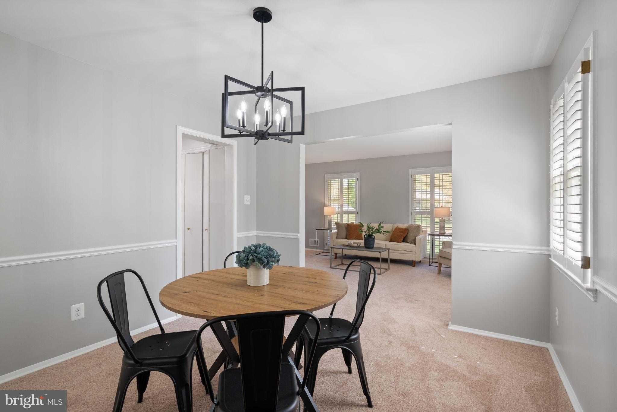 8328 Carrleigh Pkwy photo 21