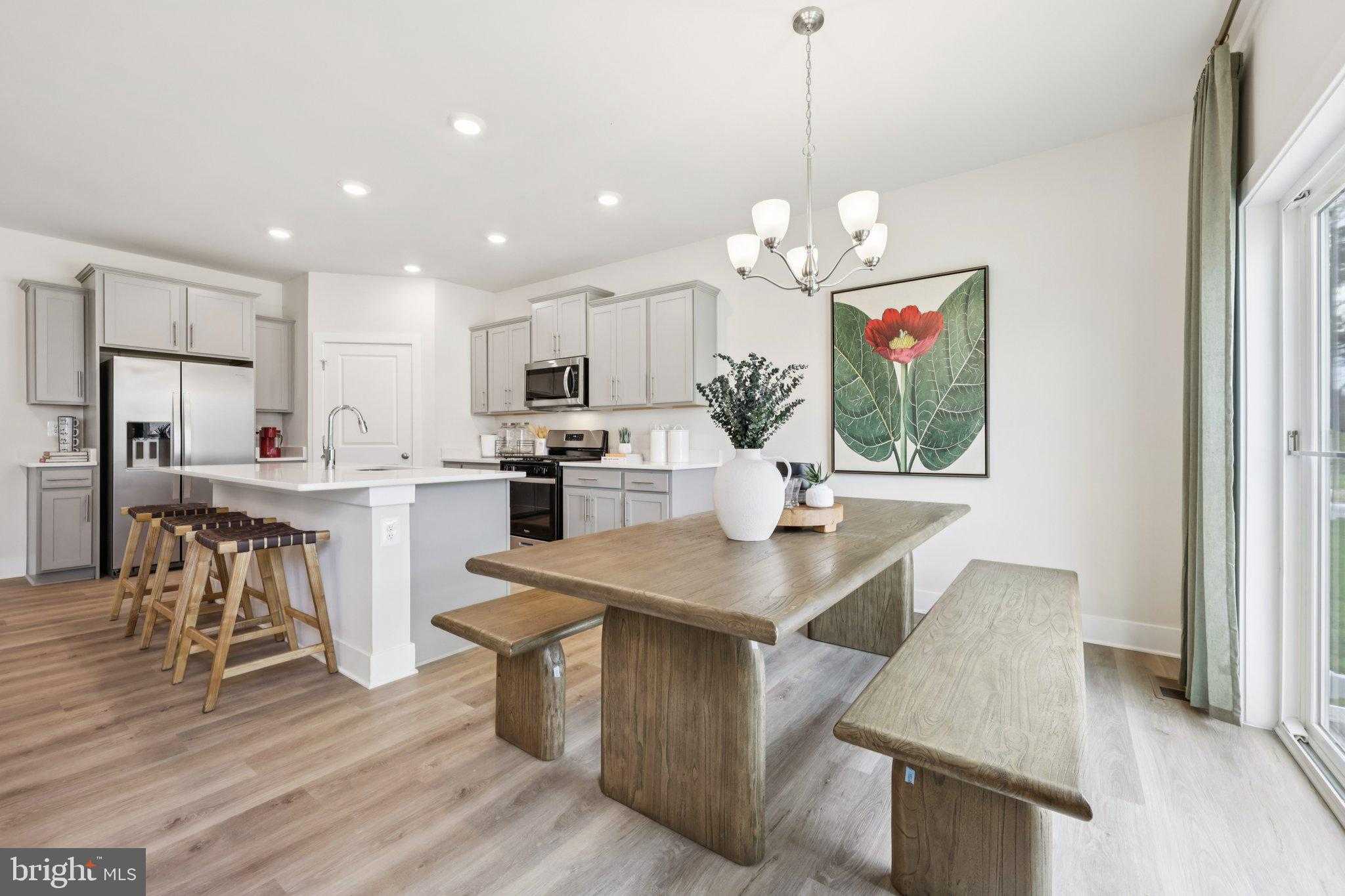 11503 Chalmers Ln photo 12