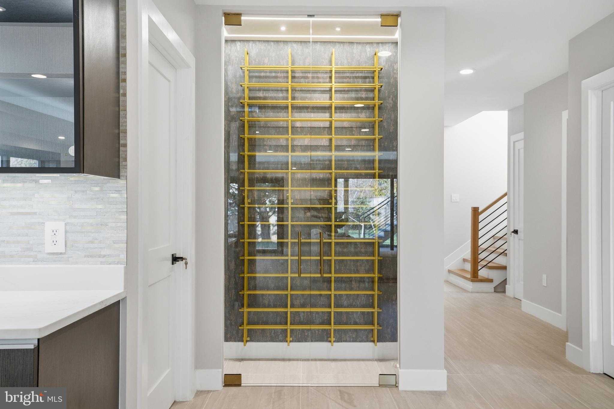 1805 Franklin Ave photo 82