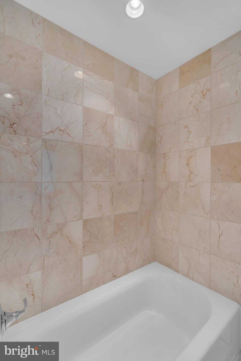 8220 Crestwood Heights Dr Apt 517 photo 20