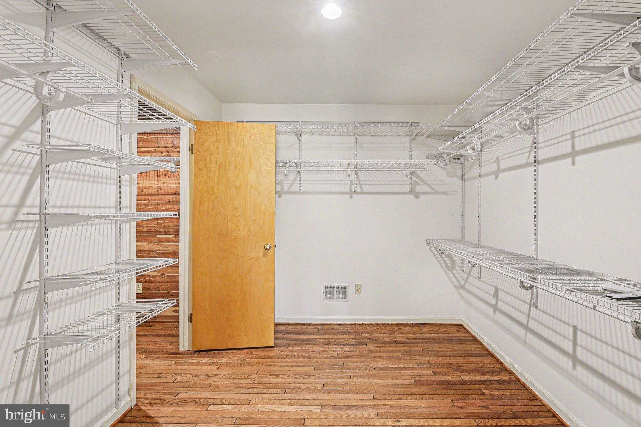 13800 Cripplegate Rd photo 35