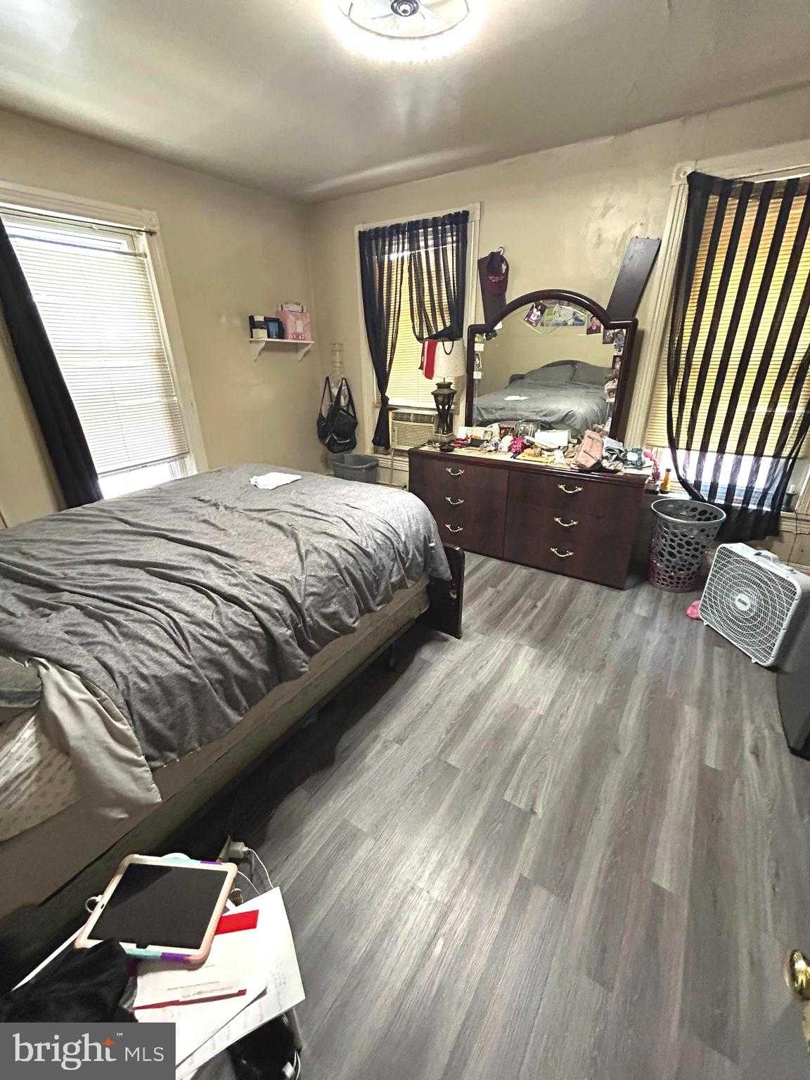 151 S Franklin St photo 9