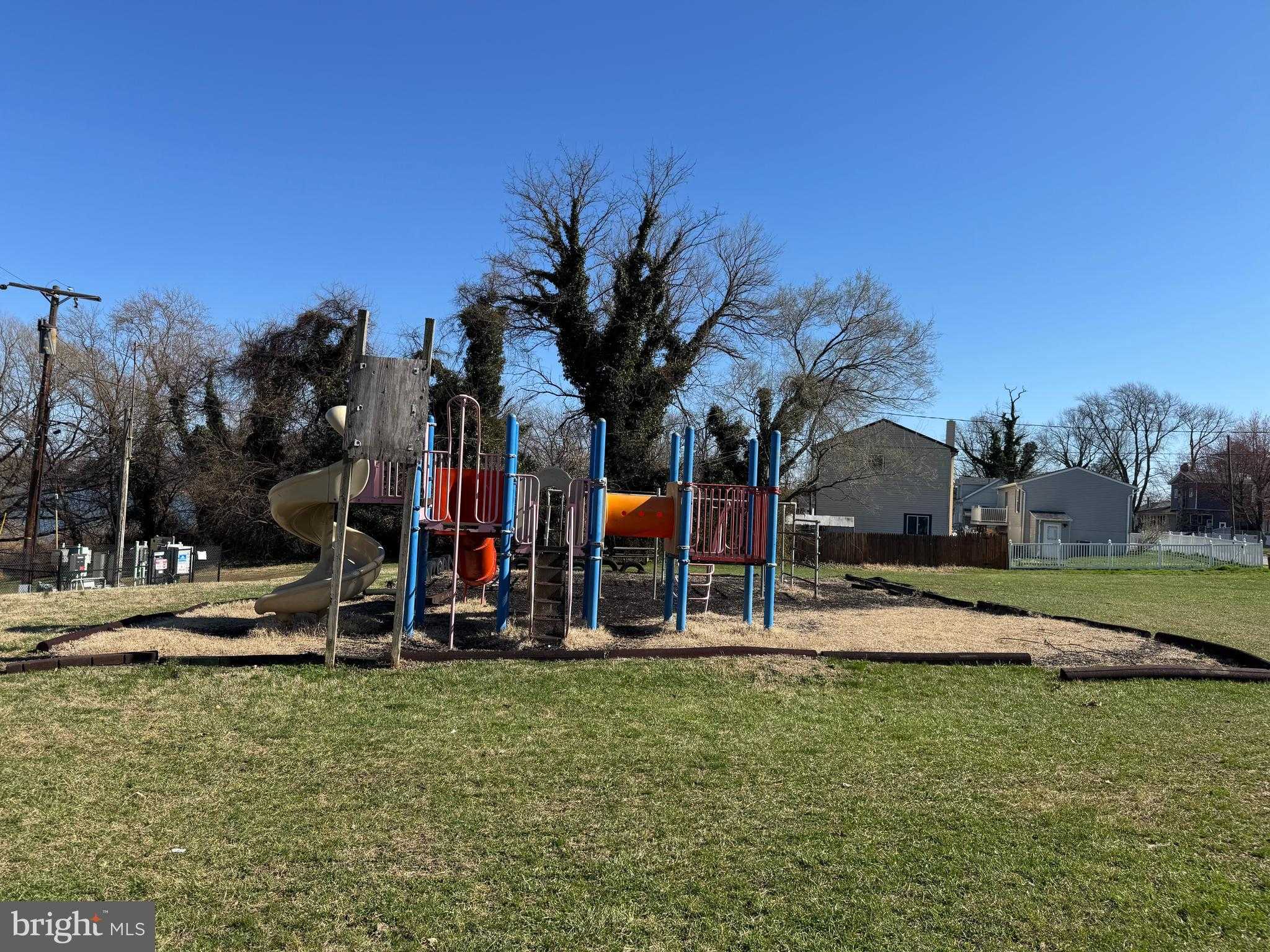 8229 Fort Smallwood Rd photo 70