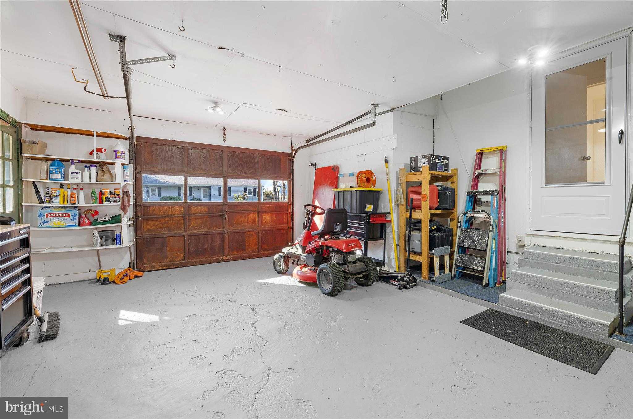 114 2nd Ave N photo 26