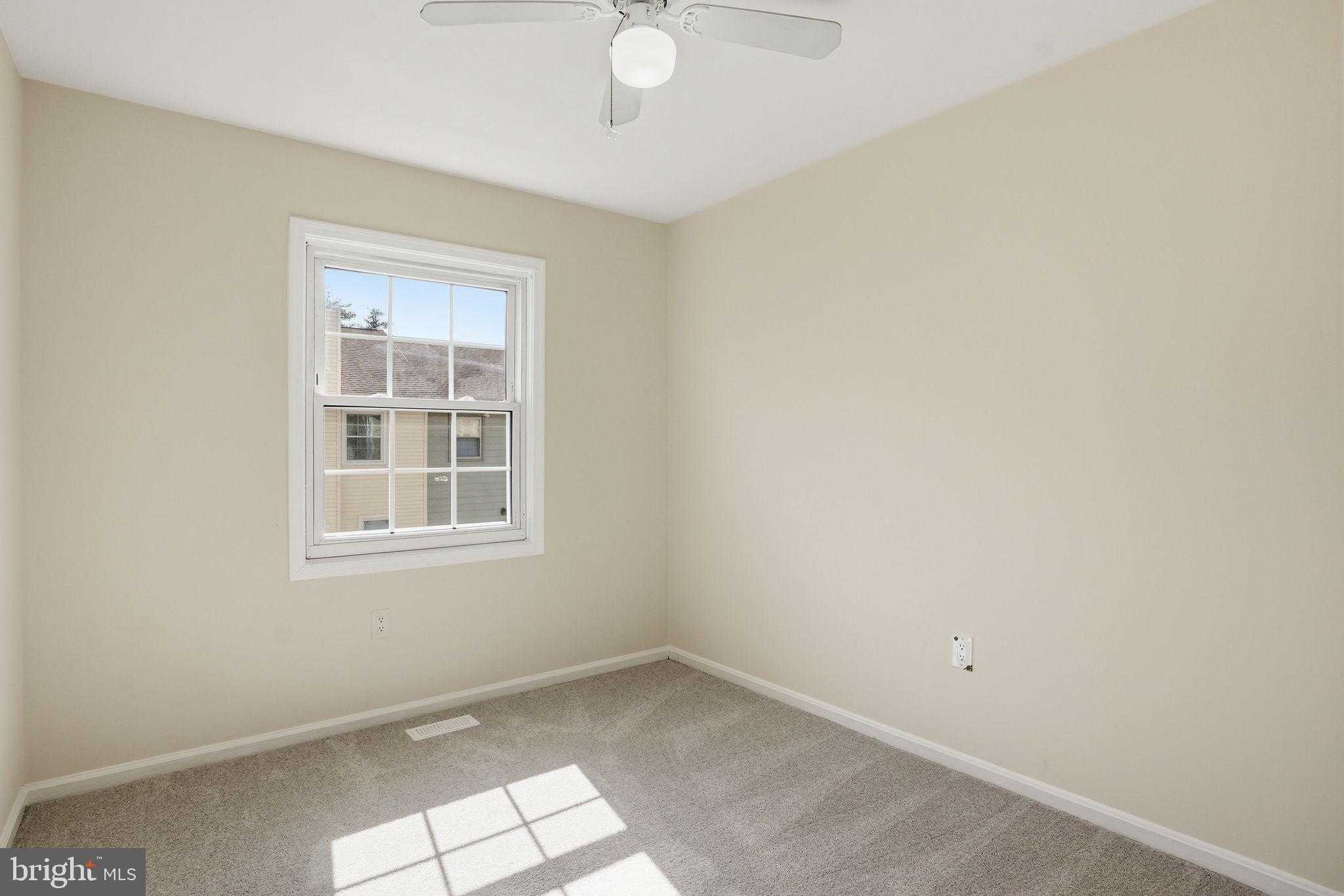 1503 Marlborough CT photo 29