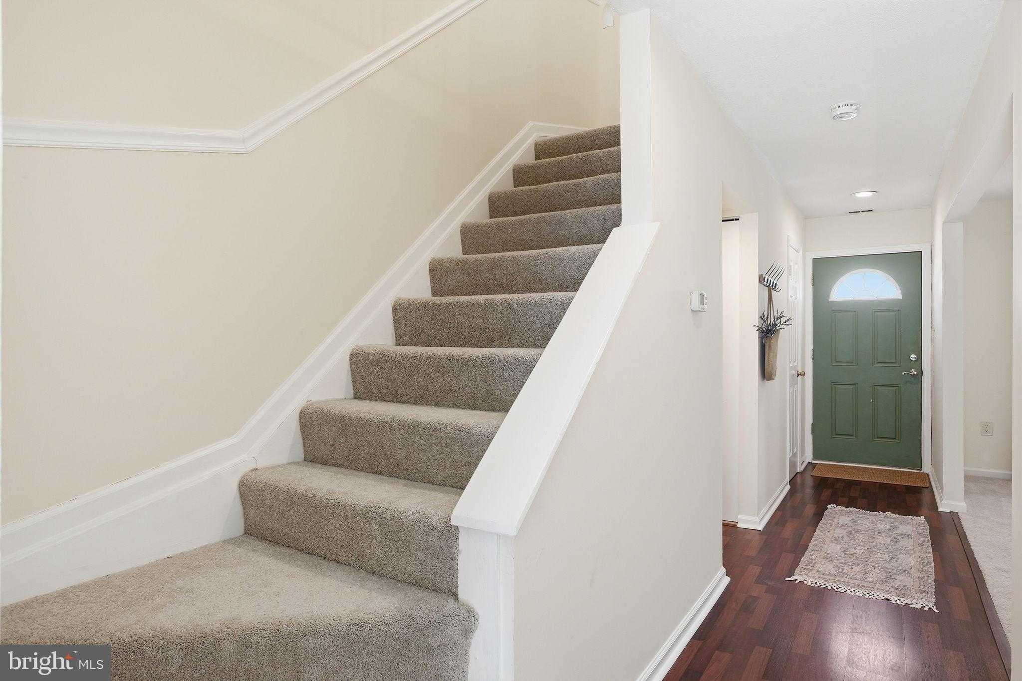 1503 Marlborough CT photo 6