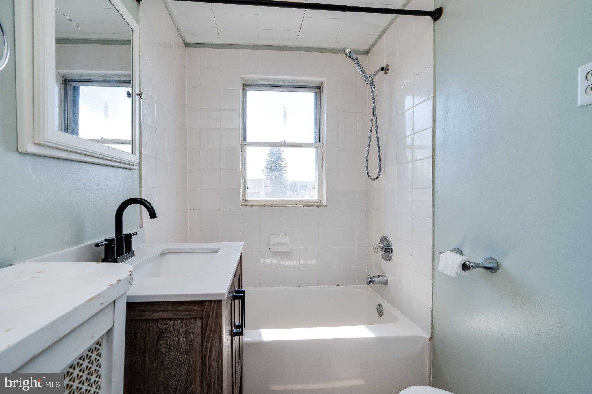 1336 Fern Ave photo 11