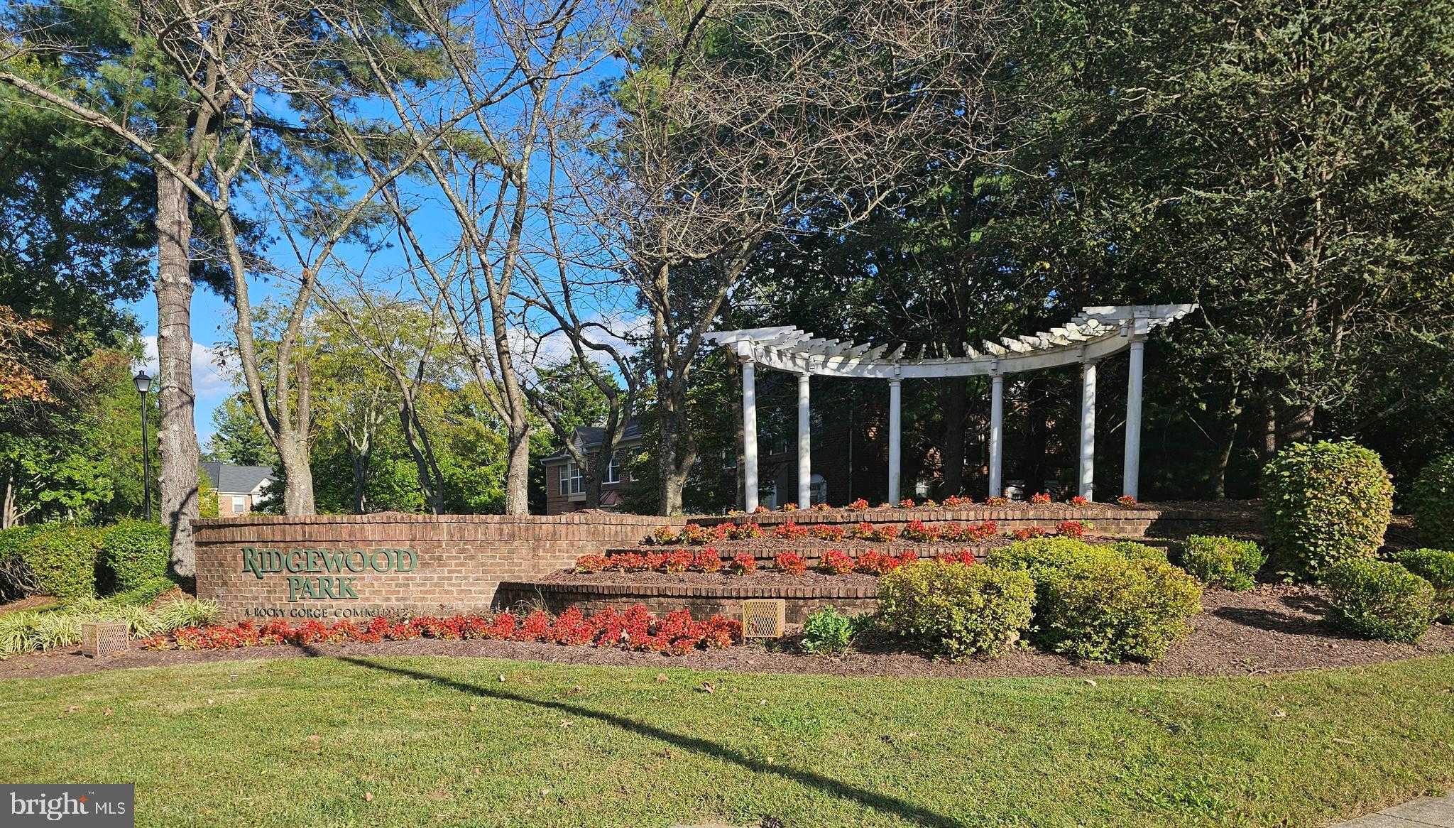 1705 Barrington CT photo 2