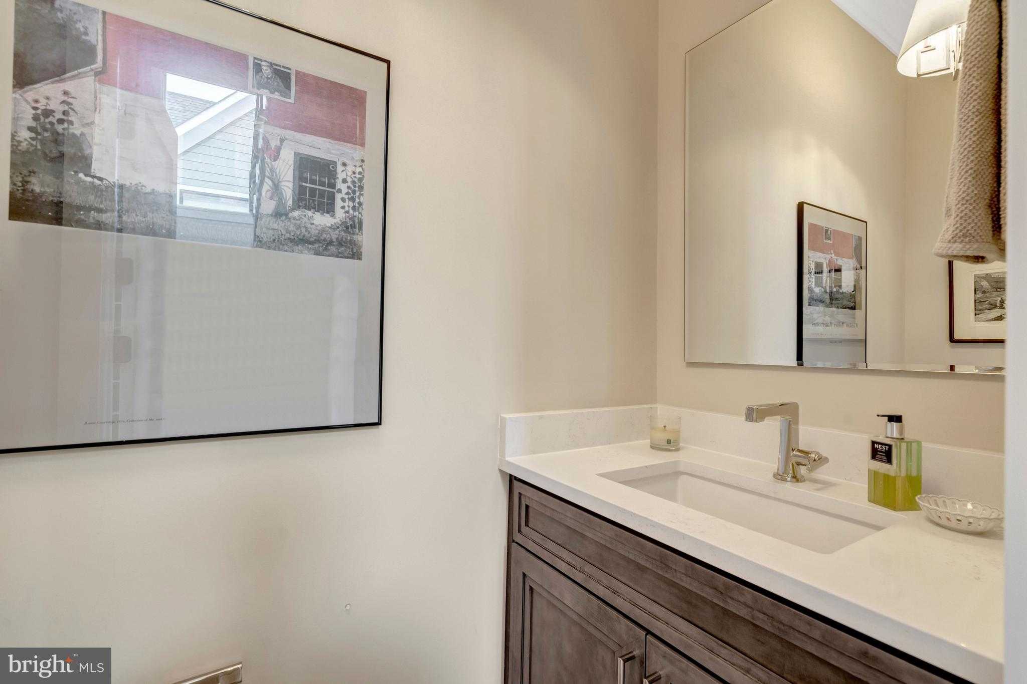 105 Courthouse Rd SW photo 4