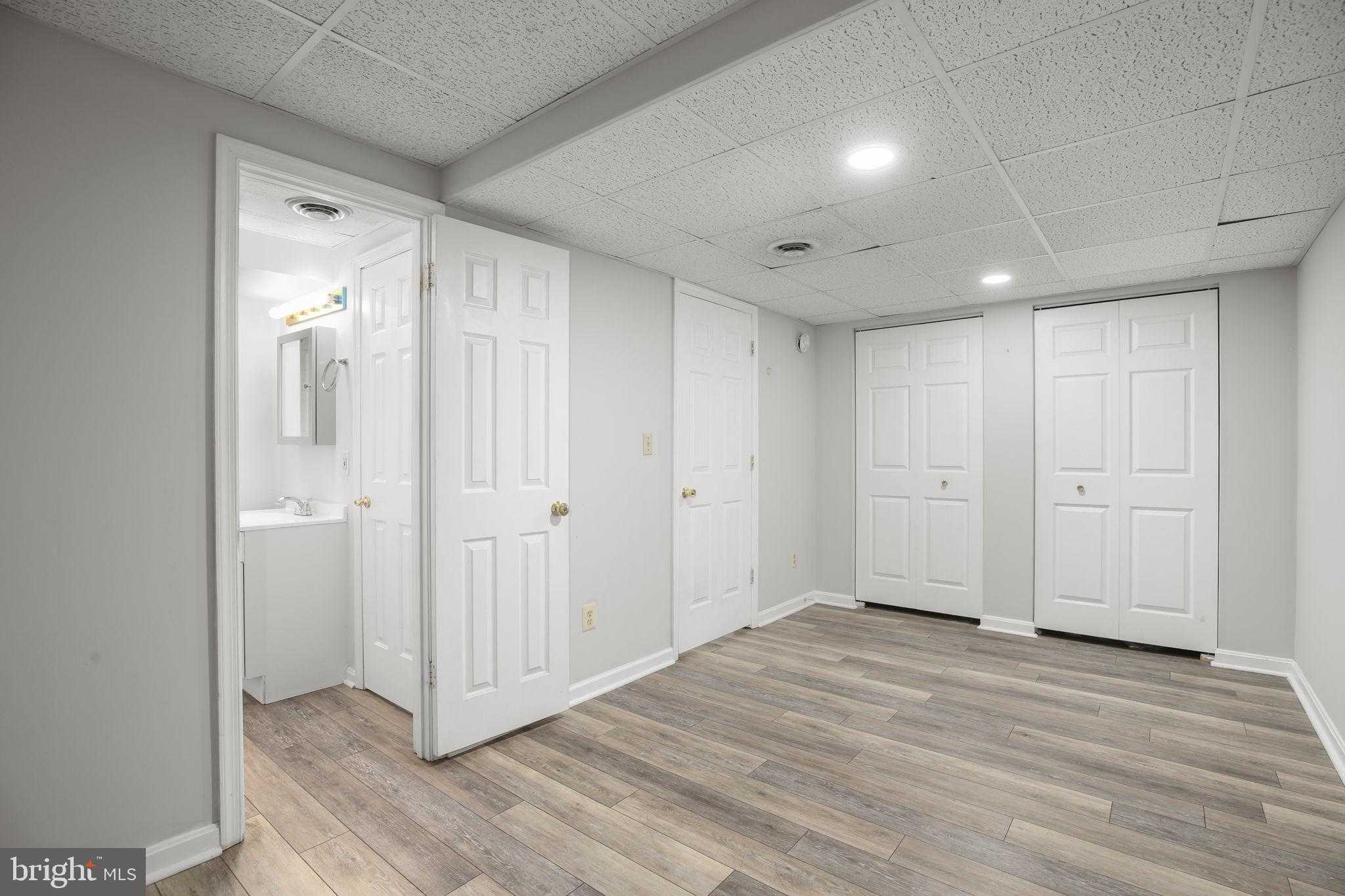 410 Collingwood Dr photo 43