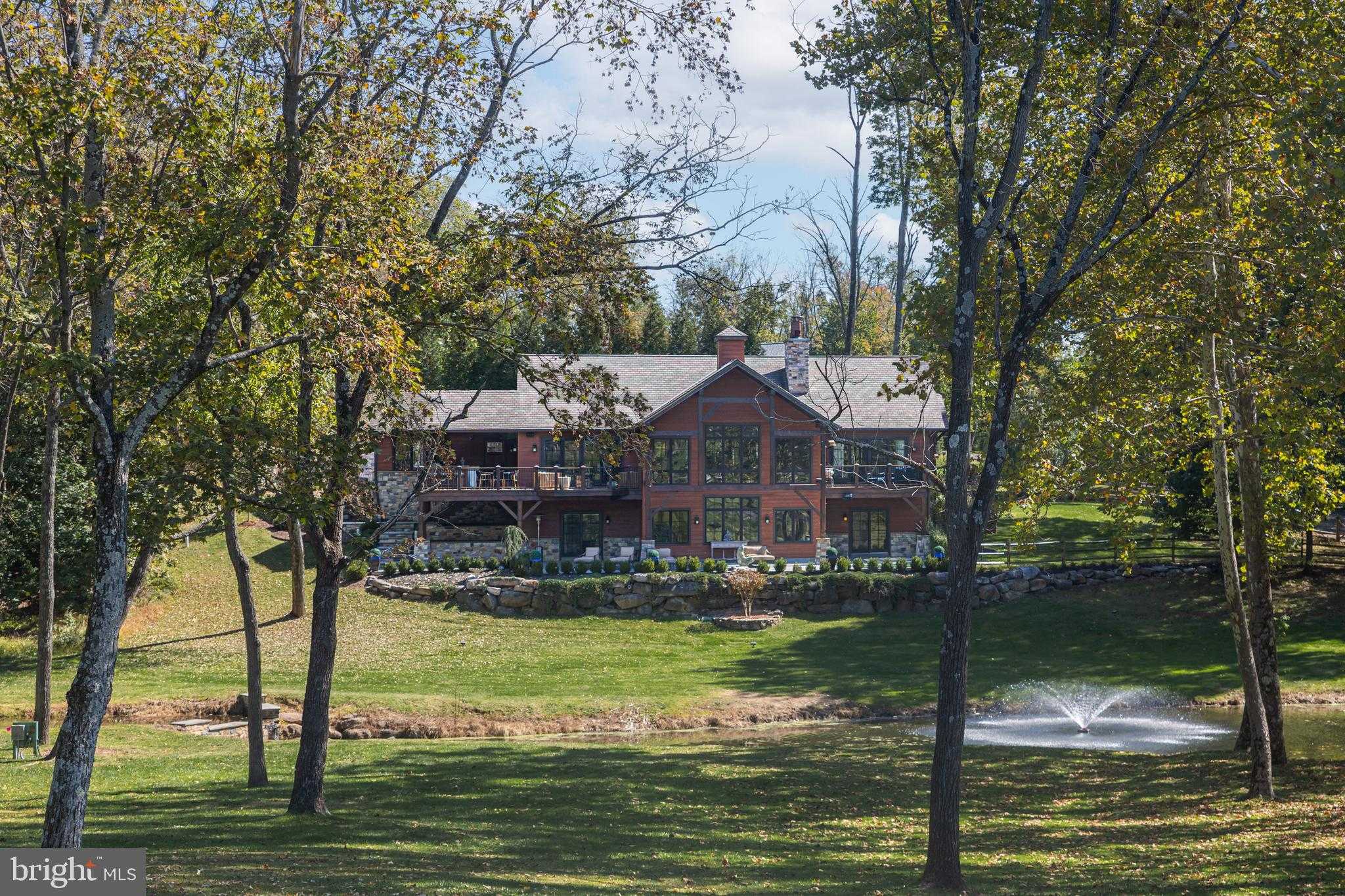 992 Worthington Mill Rd photo 4