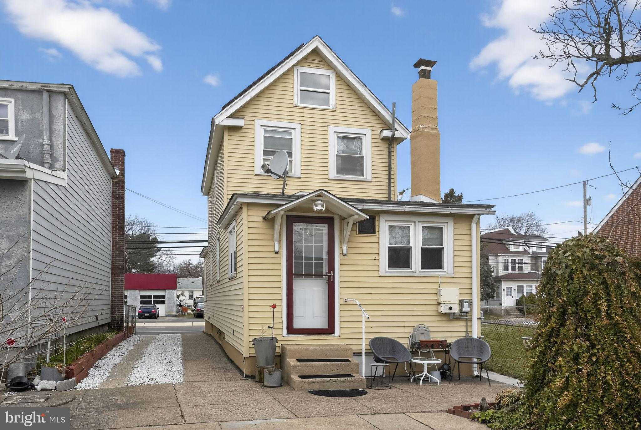 129 S Governor Printz Blvd photo 2