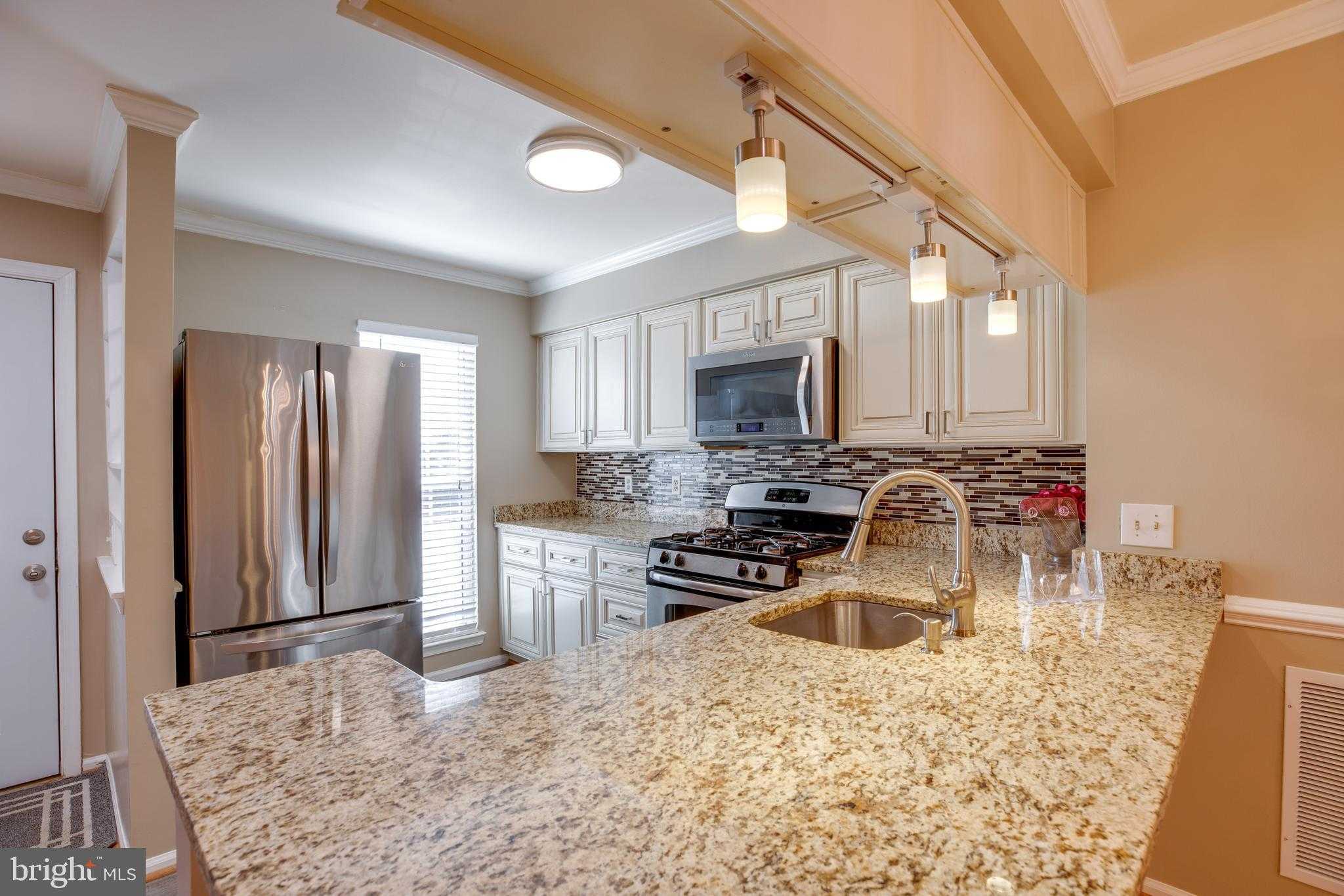 14730 Basingstoke Loop photo 6