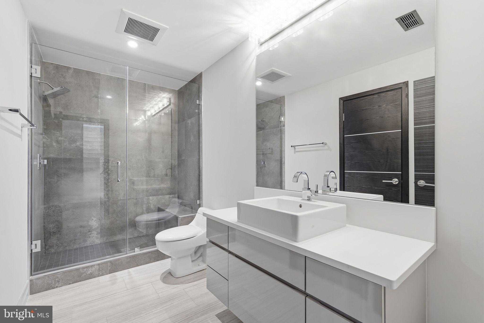 6600 Reserves Hill CT photo 68